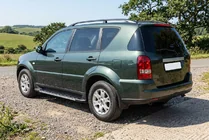 SsangYong Rexton I 2001–2017 Boční nášlapy Duru (2 ks, hliník) fotografie 1