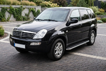 SsangYong Rexton I 2001–2017 Boční prahy Maydos V1 (2 ks, hliník ↗ nerez) fotografie 1