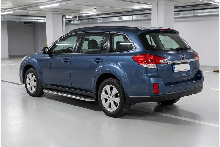 Subaru Outback 2009–2014 Boční prahy Maydos V1 (2 ks, hliník ↗ nerez) Image