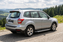 Subaru Forester 2013–2018 Boční prahy RedLine V1 (2 ks, hliník) fotografie 1