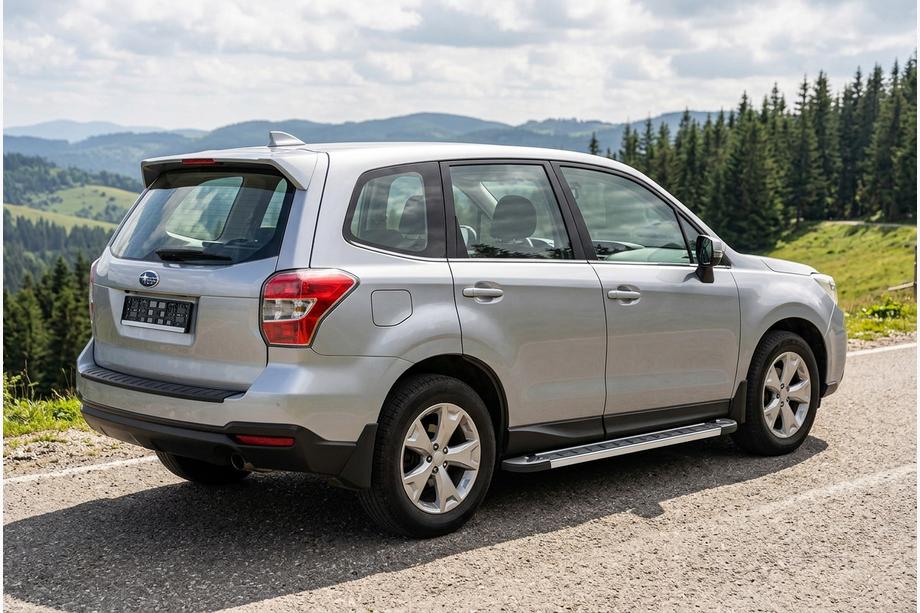 Subaru Forester 2013–2018 Boční prahy RedLine V1 (2 ks, hliník) Image