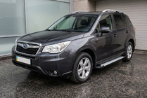 Subaru Forester 2013–2018 Boční nášlapy Allmond Grey (2 ks, hliník) fotografie 1