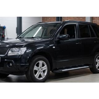 Boční nášlapy Sunrise (2 ks, hliník) Suzuki Grand Vitara 2005–2017 fotografie 1