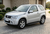 Suzuki Grand Vitara 2005–2017 Boční nášlapy RedLine Black (2 ks, hliník) fotografie 1