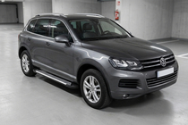 Volkswagen Touareg 2010–2018 Boční nášlapy Line (2 ks, hliník) fotografie 1