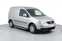 Volkswagen Caddy 2004–2010 Boční nášlapy Sunrise (2 ks, hliník) Maxi (dlouhý rozvor) fotografie 1