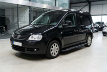 Volkswagen Caddy 2004–2010 Boční prahy Bosphorus Black (2 ks, hliník) Maxi (dlouhý rozvor) fotografie 1