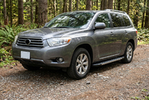 Toyota Highlander 2008–2013 Boční nášlapy Duru (2 ks, hliník) fotografie 1