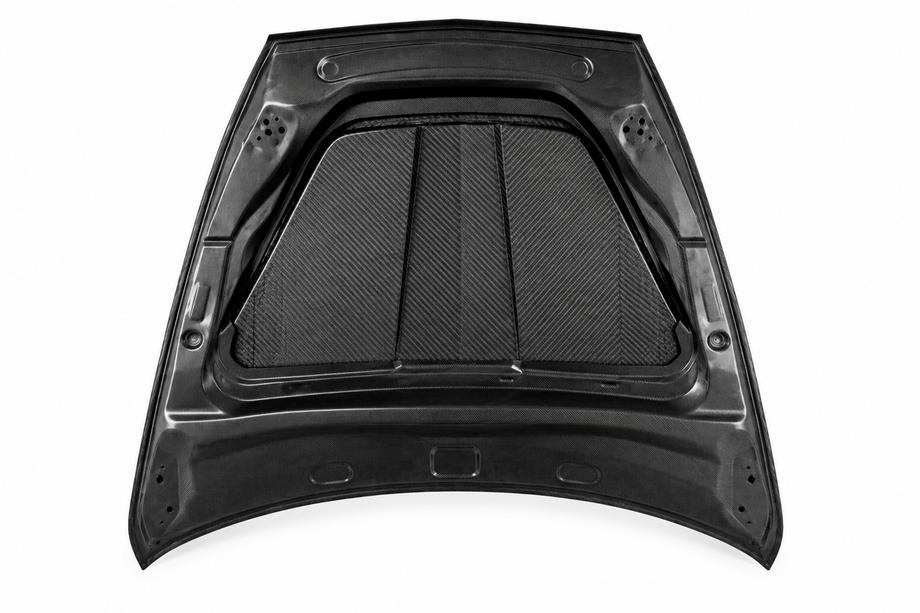 Bentley Bentayga 2015–2025 Sada bodykitu LRT-Design Carbon Fotografie 56