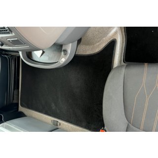 Textilní autokoberce Classic (černé) DAF XF106 2013–2017 fotografie 3