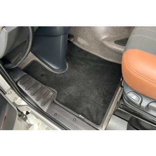 Textilní autokoberce Premium (černé) DAF XF106 2013–2017 fotografie 1