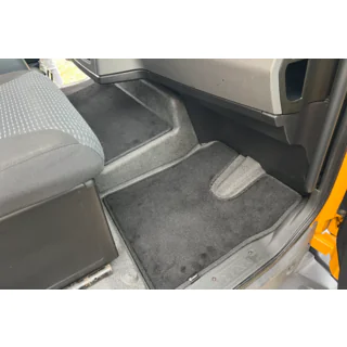 Textilní autokoberce Deluxe (černé) Man TGL 2005–2020 fotografie 1