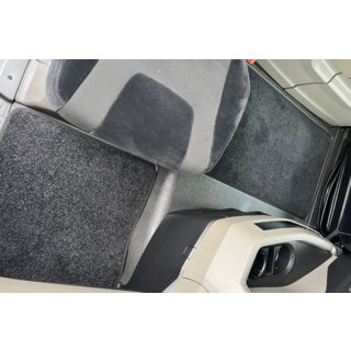 Textilní autokoberce Deluxe (černé) MAN TGX 2020– fotografie 4