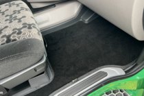 Scania R řada 2016– Textilní autokoberce Premium (černé) fotografie 2