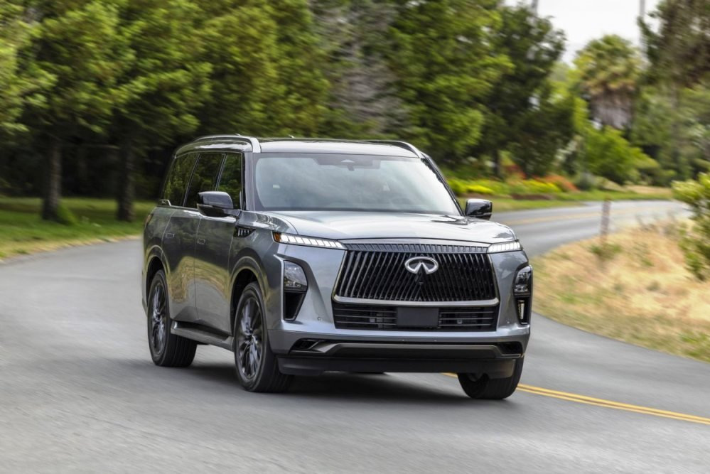 Infiniti QX80 druhé generace: technické parametry, výbava, foto
