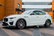Maserati Levante 2016– Sada bodykitu LRT-Design Carbon fotografie 9