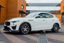 Maserati Levante 2016– Sada bodykitu LRT-Design Carbon fotografie 1