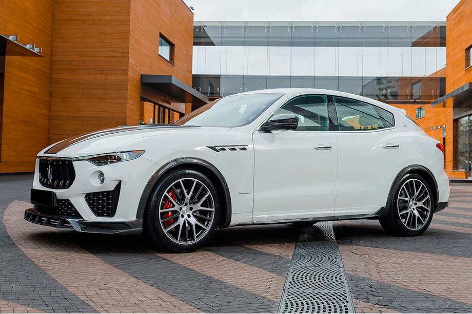 Maserati Levante 2016– Sada bodykitu LRT-Design Carbon Image