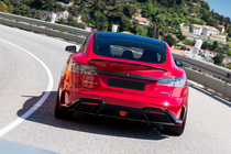 Tesla Model S 2012– Sada bodykitu LRT-Design Carbon fotografie 4