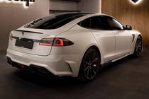 Tesla Model S 2012– Sada bodykitu LRT-Design Carbon fotografie 8