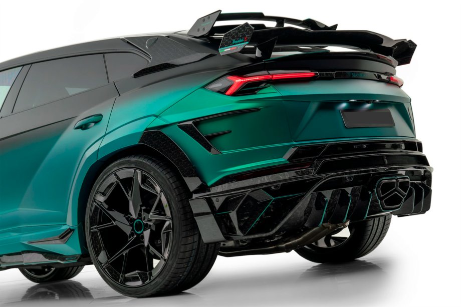 Lamborghini Urus 2018– Sada bodykitu MNSR Carbon (pro S / Performante 2022-2024) Fotografie 12