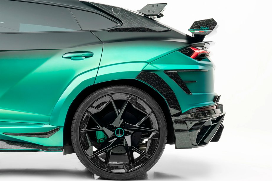 Lamborghini Urus 2018– Sada bodykitu MNSR Carbon (pro S / Performante 2022-2024) Fotografie 7