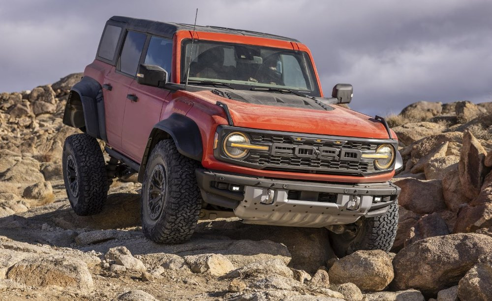 Ford Bronco Raptor: vůz pro off-roadový extrém