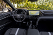 Toyota Camry (XV80) – recenze: spolehlivý hybridní sedan nové generace fotografie 5