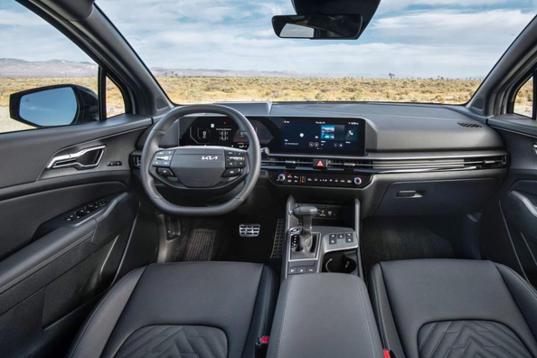 Recenze Kia Sportage Plug-in Hybrid 2026: výkonný a úsporný crossover Fotografie 5