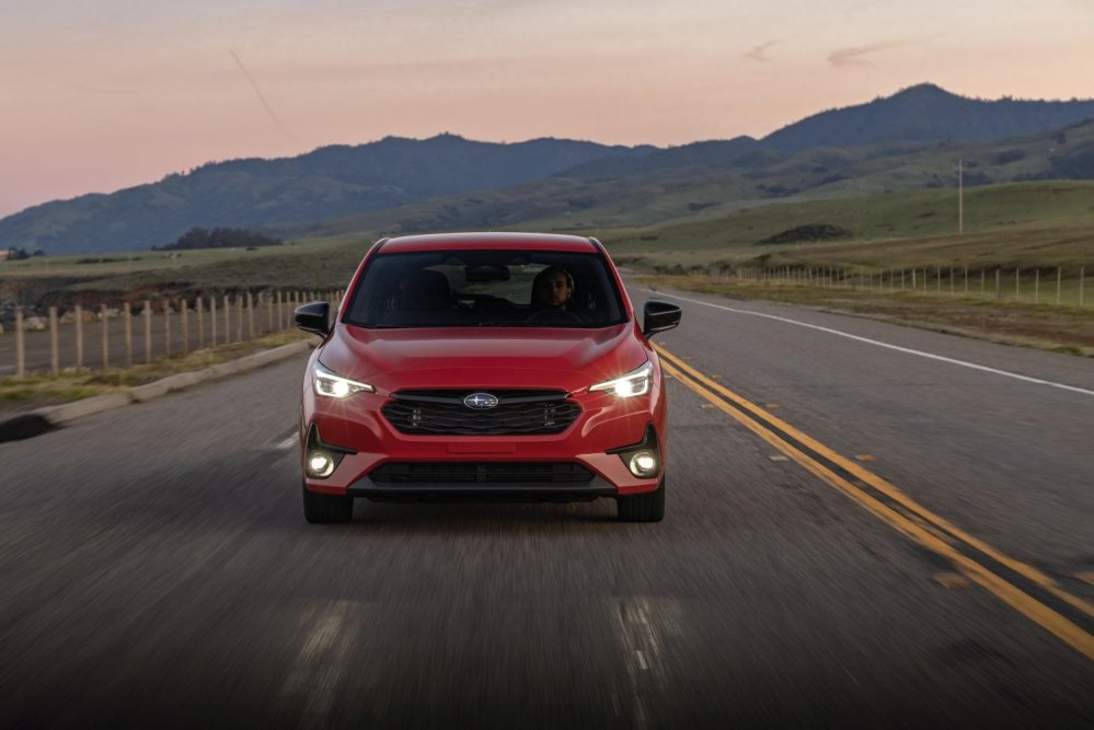 Subaru Impreza RS: Sportovní hatchback se symetrickým pohonem všech kol