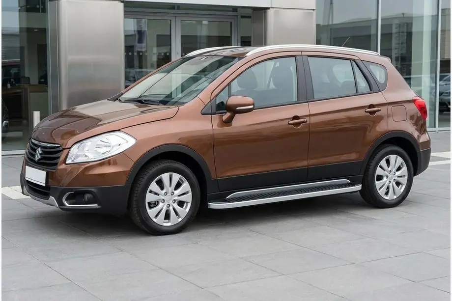 Suzuki SX4 S-Cross 2013–2016 Boční nášlapy Tayga Grey (2 ks, hliník) Image