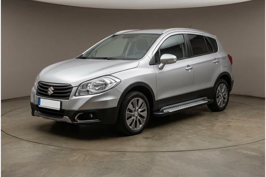 Suzuki SX4 S-Cross 2013–2016 Boční nášlapy Allmond Grey (2 ks, hliník) Fotografie 1