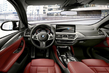 BMW X4 (G02 LCI): recenze kupé-crossoveru fotografie 5