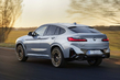 BMW X4 (G02 LCI): recenze kupé-crossoveru fotografie 4