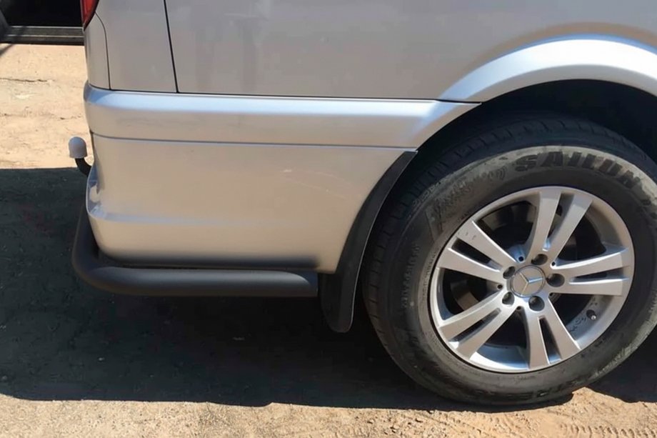 Mercedes Viano 2004–2014 Zadní rohy AK003 Black (2 ks, nerez) Image