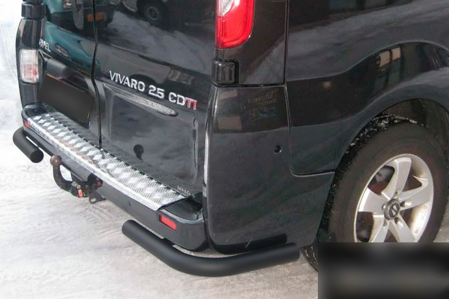 Opel Vivaro 2001–2015 Zadní rohy AK003 Black (nerez) Fotografie 2