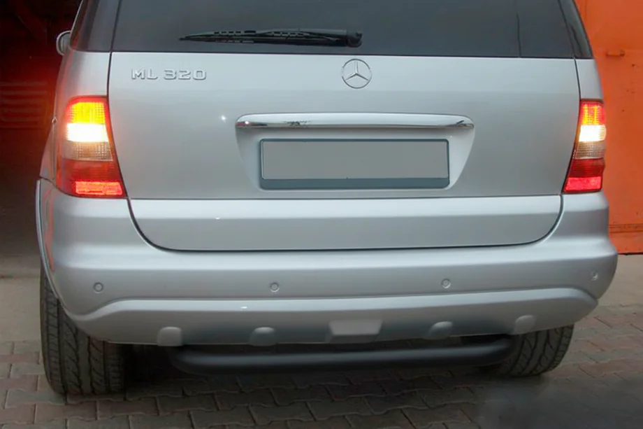 Mercedes ML W163 1997–2005 Zadní ochranný rám AK006 Black (nerez) Image