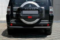 Mitsubishi Pajero Wagon IV 2006–2021 Zadní ochranný oblouk AK002 Black (nerez) fotografie 1