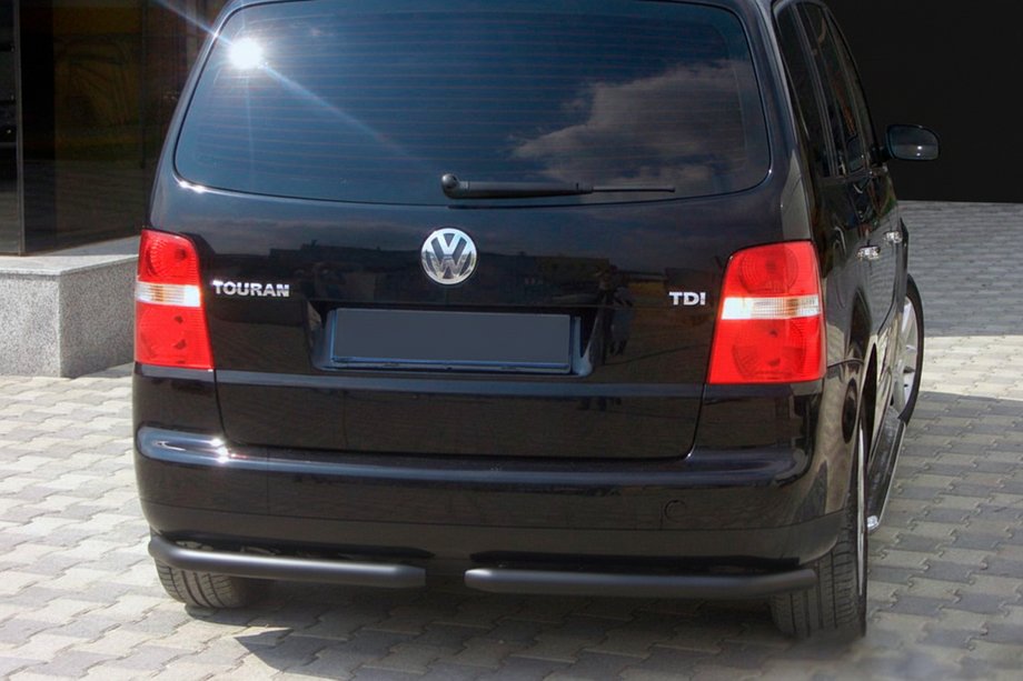 Volkswagen Touran 2003–2010 Zadní rohy AK003 Black (2 ks, nerez) Fotografie 1