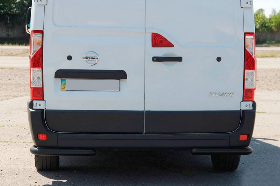 Renault Master 2011–2023 Zadní rohy AK003 Black (2 ks, nerez) Image