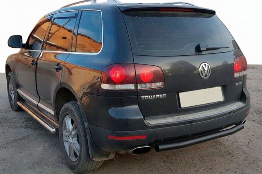 Volkswagen Touareg 2002–2010 Zadní ochranné oblouky AK002 Black (2 ks, nerez) Image