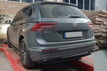 Volkswagen Tiguan 2016–2023 Zadní ochranný rám AK001-2 Black (nerez) fotografie 2