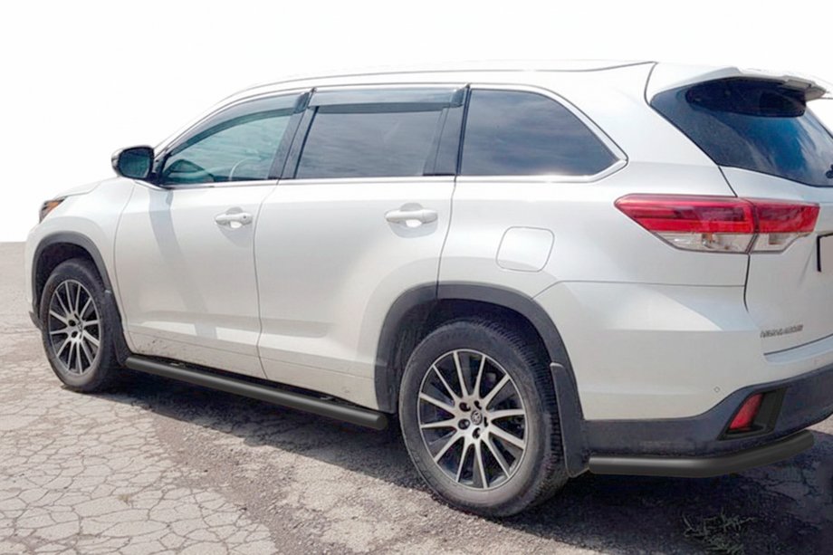 Toyota Highlander 2013–2019 Zadní rohové oblouky Black (2 ks, nerez) Fotografie 2