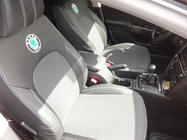 Skoda Superb 2001–2009 Autopotahy (eko kůže↗látka, Premium) fotografie 7