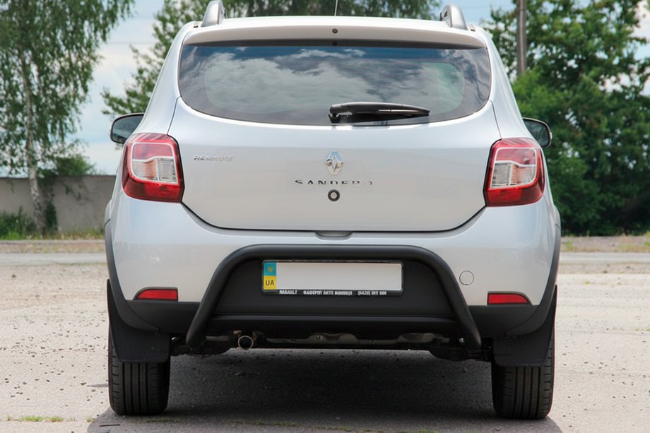 Renault Sandero 2013–2022 Zadní ochranný oblouk AK007 Black (nerez) Image