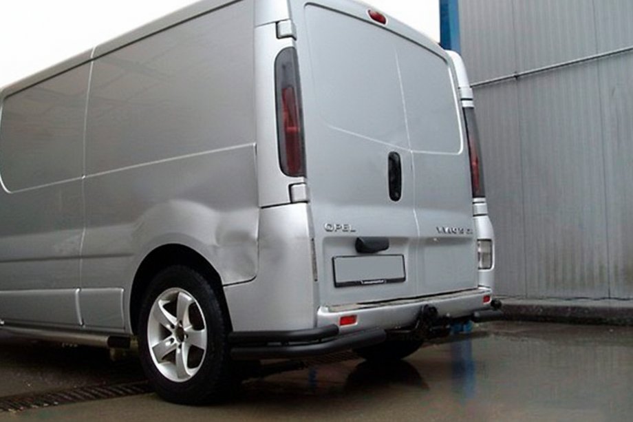 Nissan Primastar 2002–2014 Zadní rohy AK003-Dvojitý Black (nerez) Image