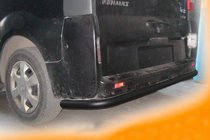 Renault Trafic 2001–2015 Zadní ochranný rám s rohy Black (nerez) fotografie 2