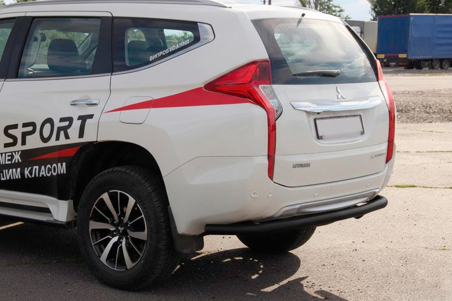 Mitsubishi Pajero Sport 2015– Zadní ochranný rám AK005 Black (nerez) Image