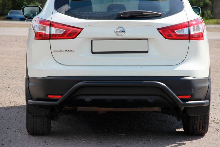 Nissan Qashqai 2014–2021 Zadní ochranný rám AK007-Plus Black (nerez) Fotografie 1