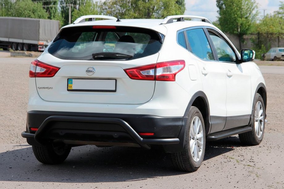 Nissan Qashqai 2014–2021 Zadní ochranný rám AK007-Plus Black (nerez) Fotografie 3